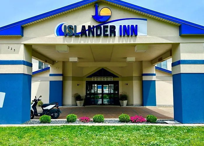 Cheap hotel: Islander Inn